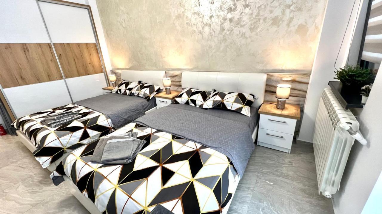 Seaview Deluxe Double Studio - Beachfront Resort Năvodari Exterior foto