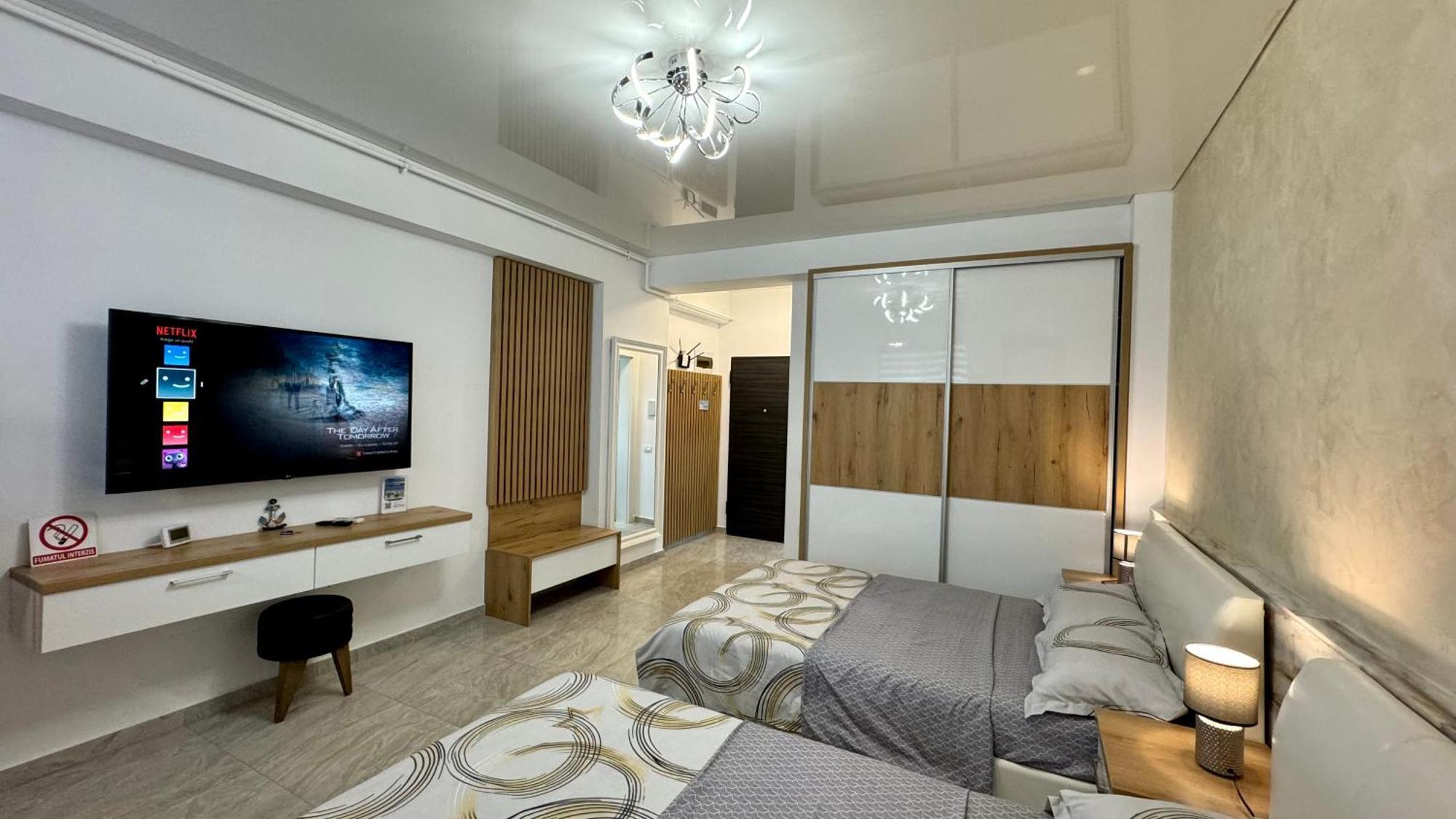 Seaview Deluxe Double Studio - Beachfront Resort Năvodari Exterior foto